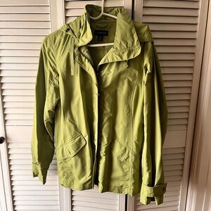 Lands End Ladies Rain Jacket-Medium